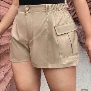 SHEIN Tan Women's Cargo Shorts
